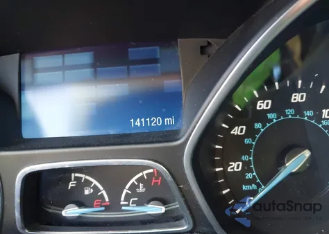 2014 Ford Focus Se z USA, uszkodzony, nr VIN 1FADP3K21EL408287